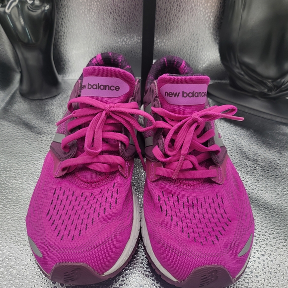 New Balance Women's Pink Running Shoes - Picture 3 of 5